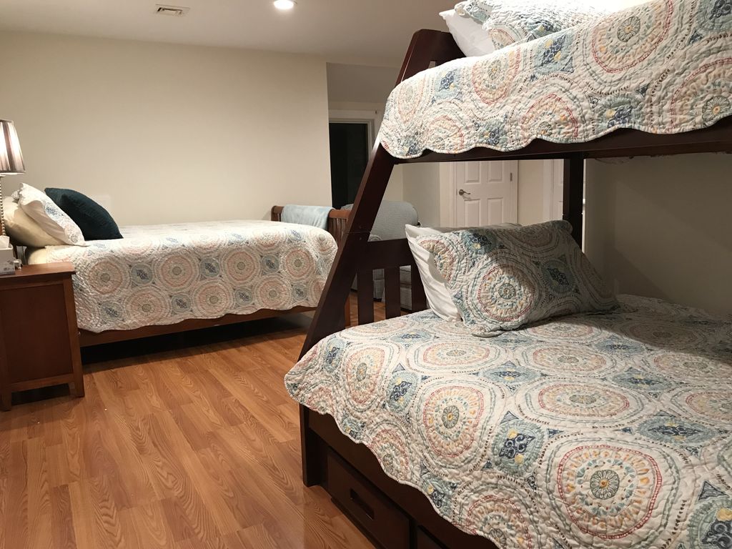 Waterfront Lake House on Ossipee Lake in Ossipee New Hampshire